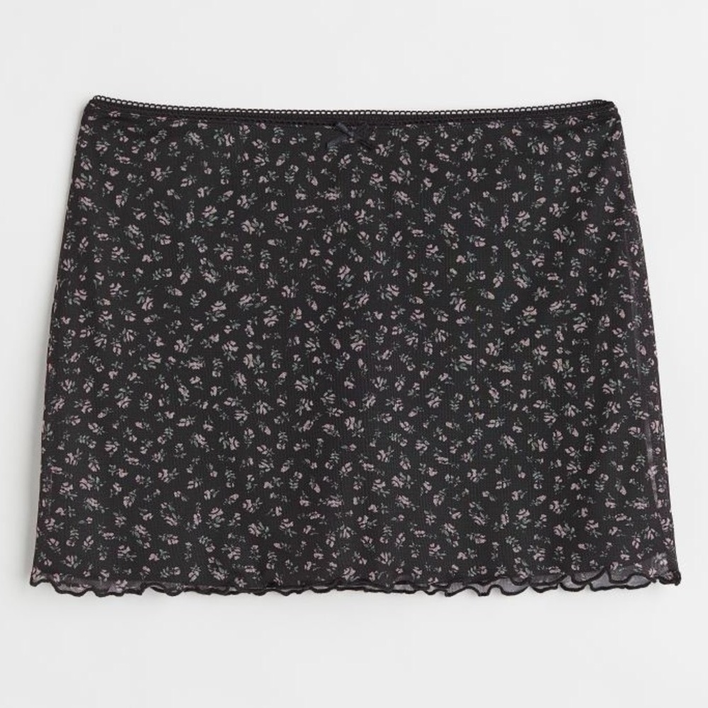 H&M Floral Mesh Mini Skirt with Bow